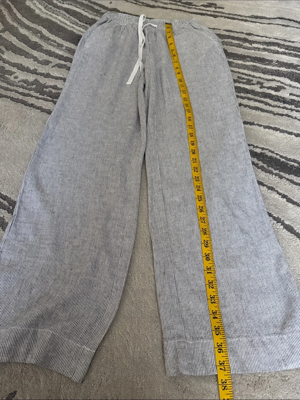 Briggs New York Women’s Light Gray Wide-Leg Drawstring Pants